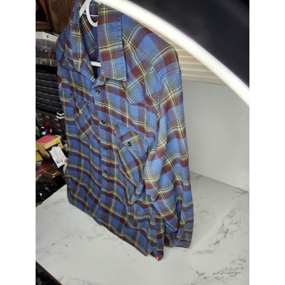 Wrangler Western Pearl Snap Flannel Shirt Plaid Long Sleeve Cowboy Size M - Picture 4 of 9